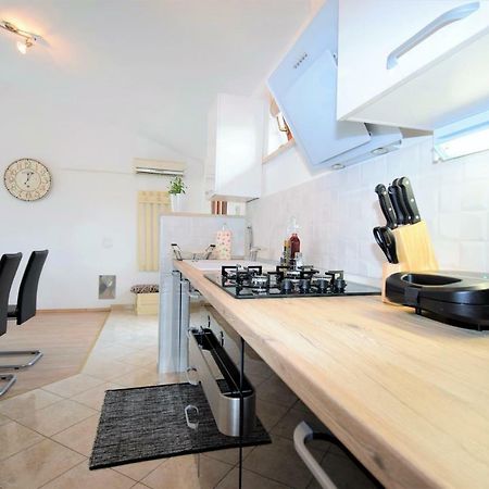 Apartment Vita Vodnjan Ngoại thất bức ảnh