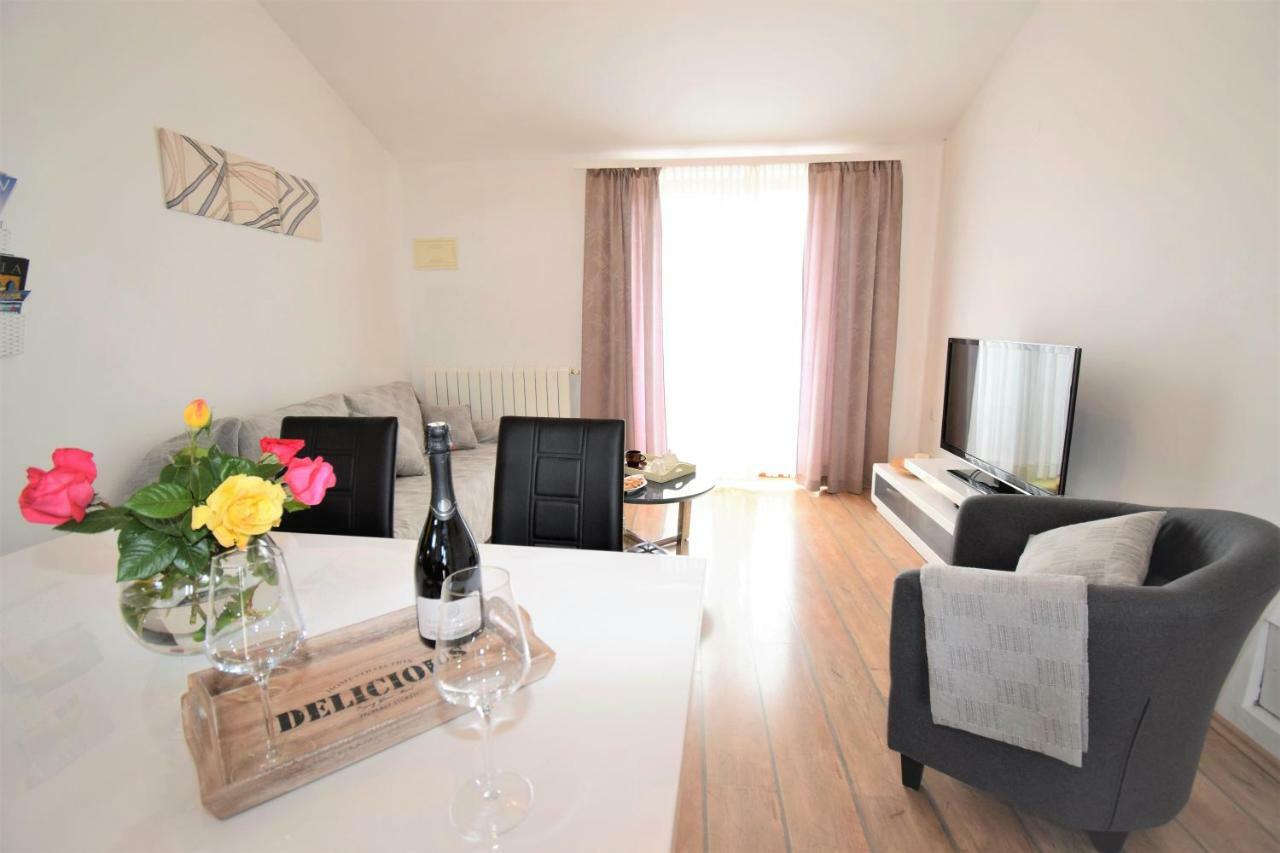 Apartment Vita Vodnjan Ngoại thất bức ảnh