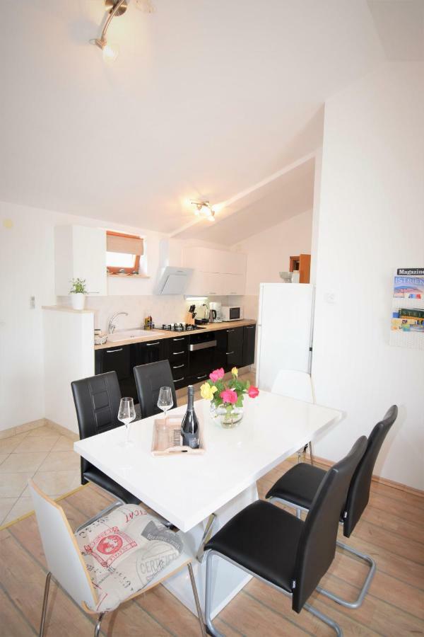 Apartment Vita Vodnjan Ngoại thất bức ảnh